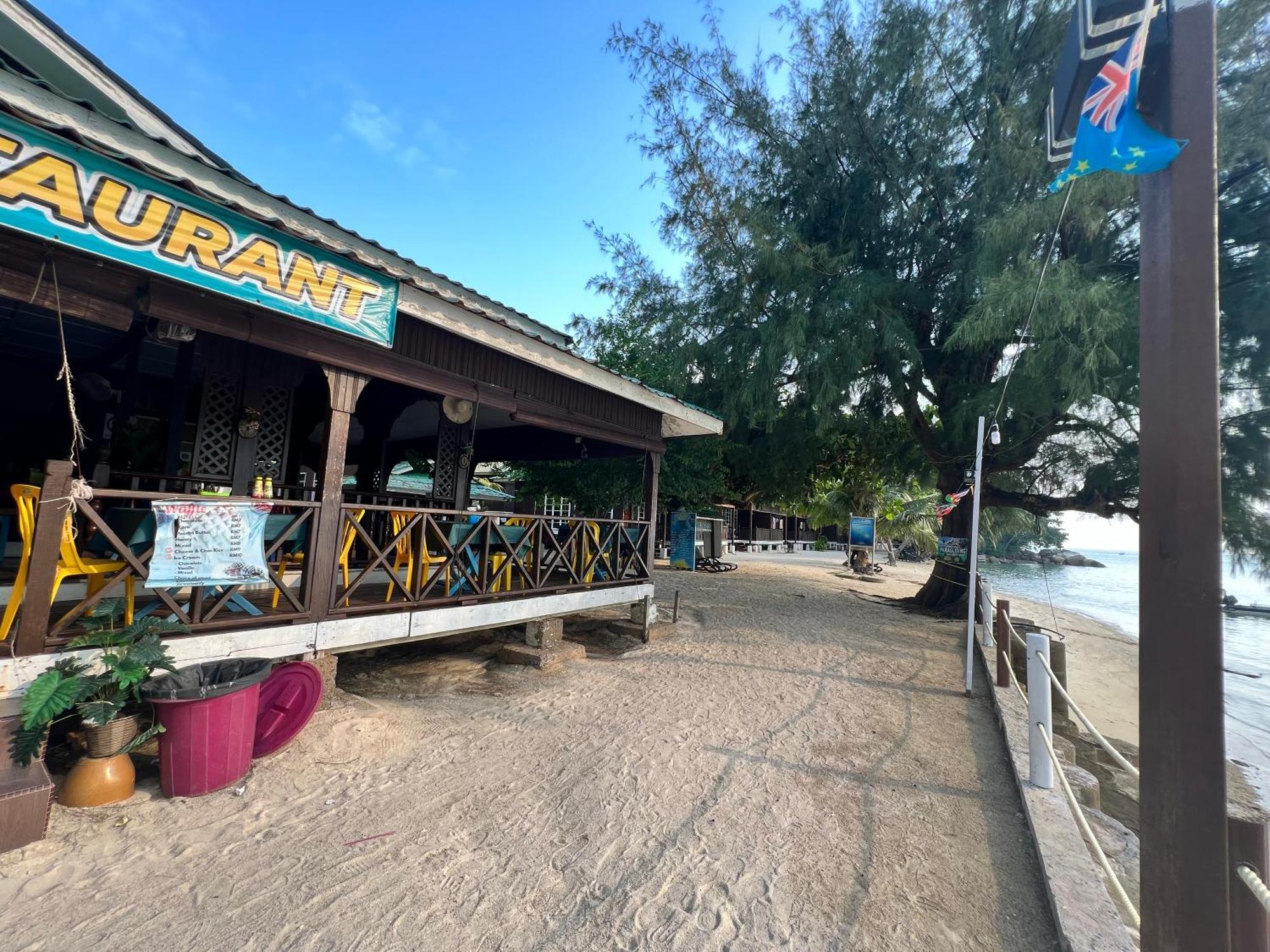 Mama'S Chalet Pulau Perhentian Besar Kampong Pasir Hantu Exterior foto