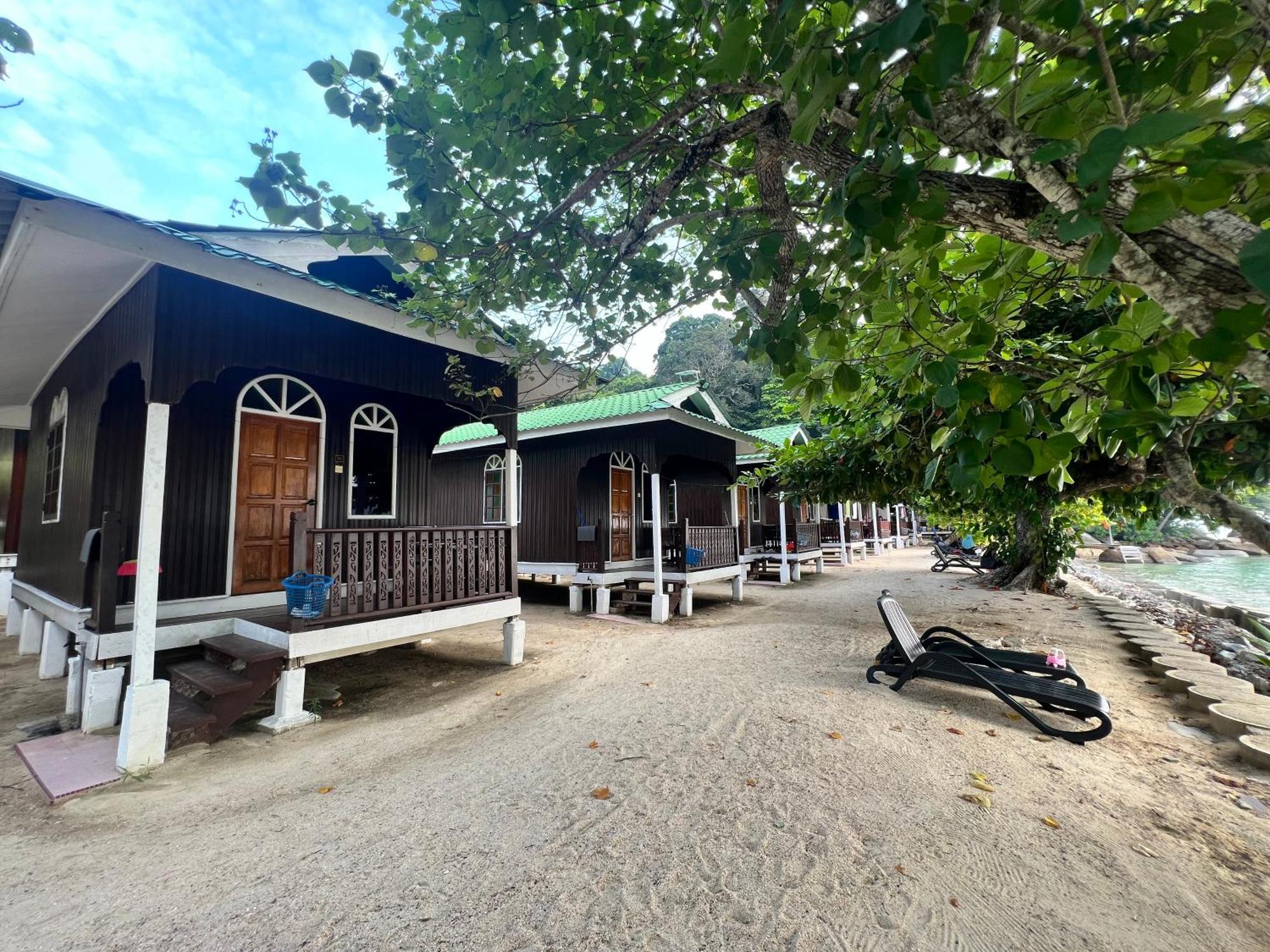 Mama'S Chalet Pulau Perhentian Besar Kampong Pasir Hantu Exterior foto